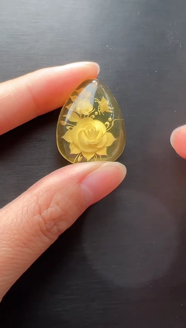 未镶嵌颈饰琥珀蝶恋花多样性拍一发一