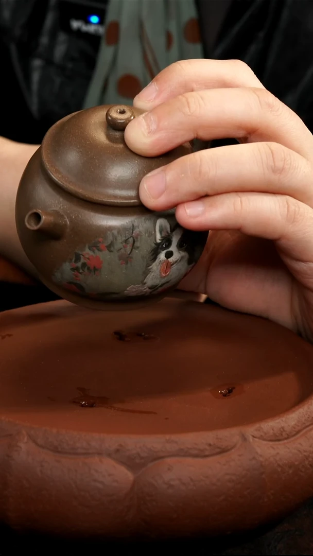 茶壶紫砂快乐小狗壶微瑕