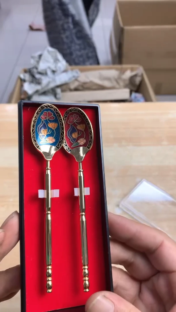 默认微瑕，no退no换，介意勿拍