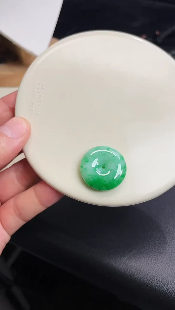 颈饰未镶嵌翡翠【34】24.7   6.3mm