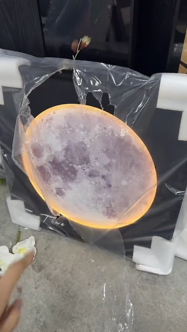 仓库清仓画       默认瑕疵充电宝