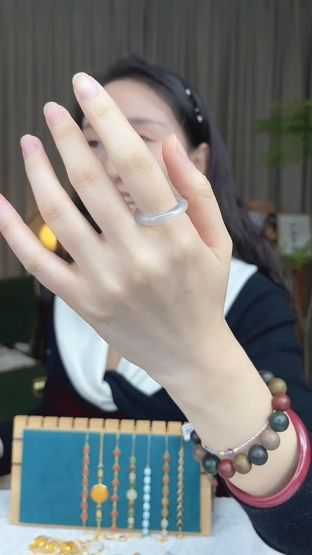 未镶嵌戒指玛瑙/玉髓白玉光玉髓戒指