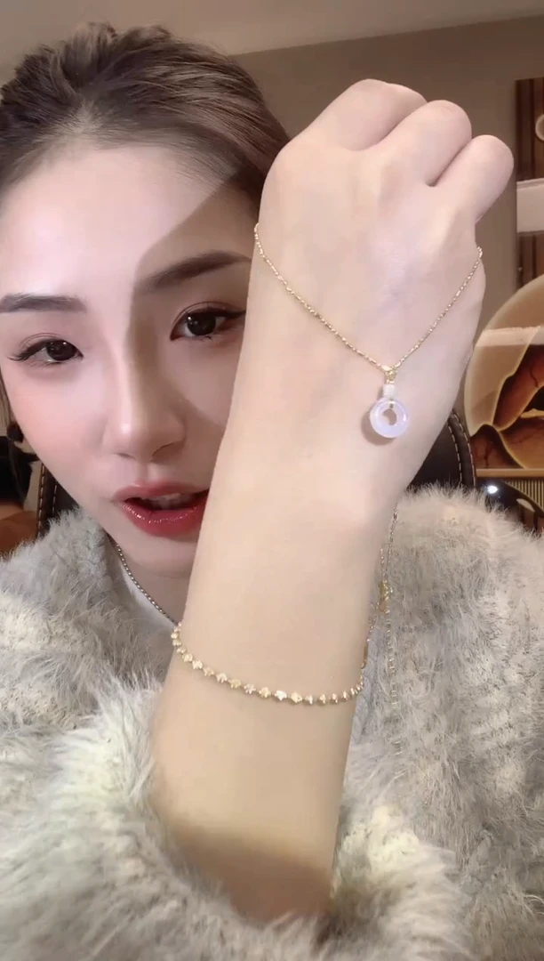 【闪购商品】翡翠吊坠(不含链)18K金镶嵌A1翡翠