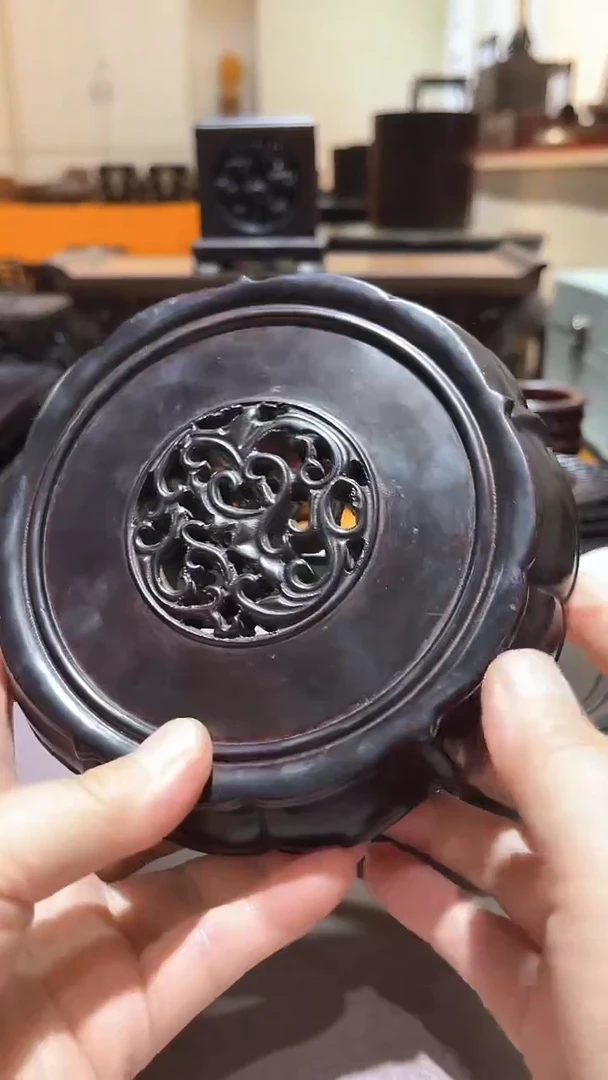 木精品木雕精工细作其一