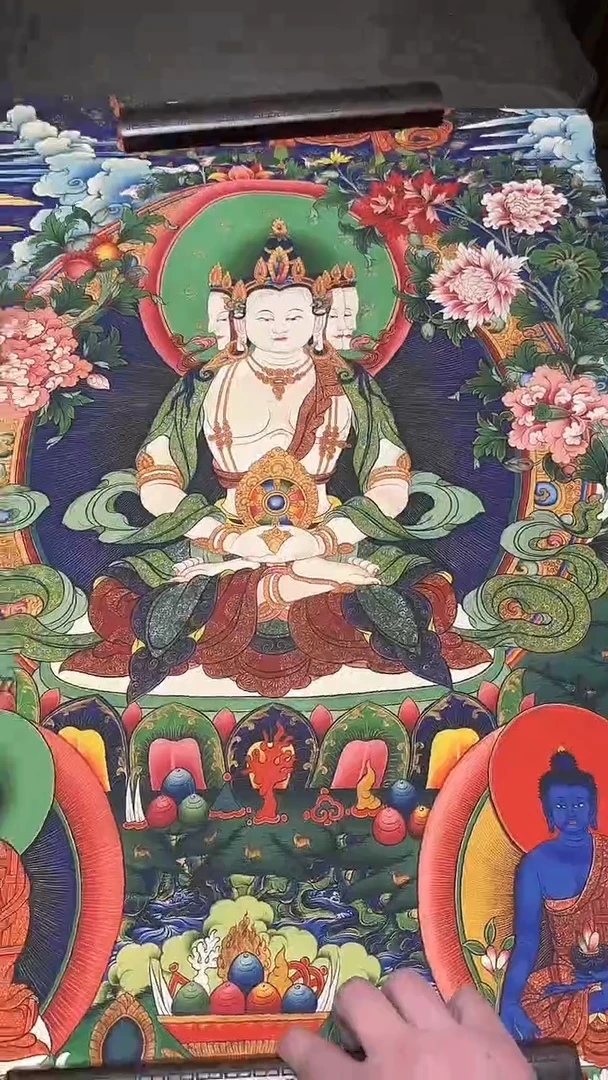 卷轴画【主播精品】高端卷轴画——唐卡120大日如来