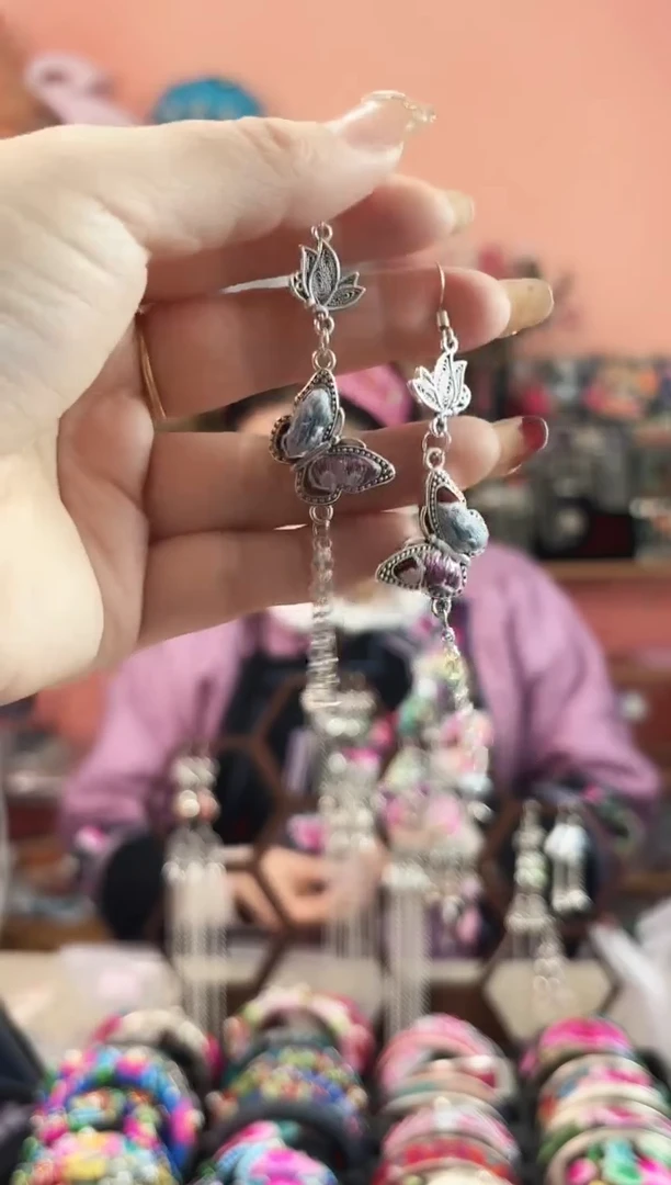 艺枝独绣手工饰品203