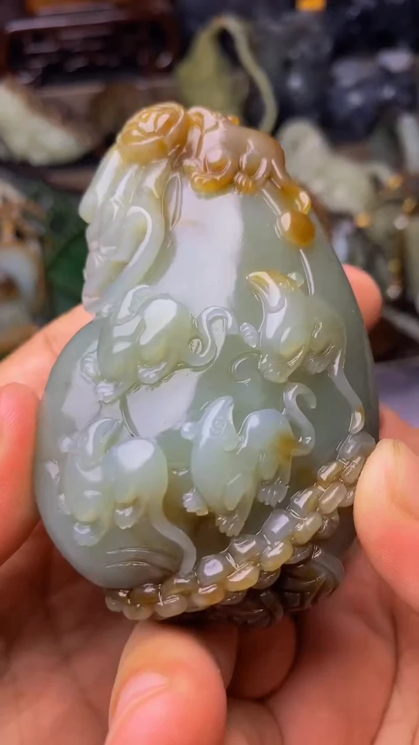 未镶嵌和田玉把件1
