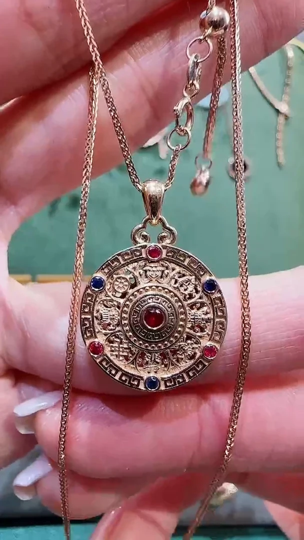 【闪购商品】红宝石吊坠(不含链)18K金镶嵌18K金宝石八宝吊坠