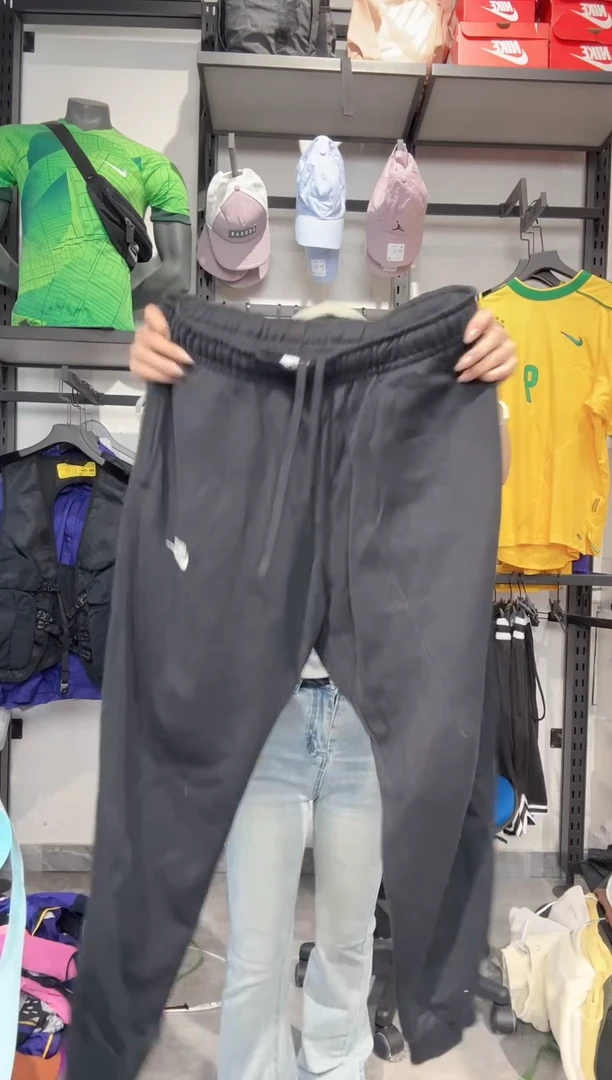 1105   编码 瑕疵款直播间过款为准 尺码 2XL