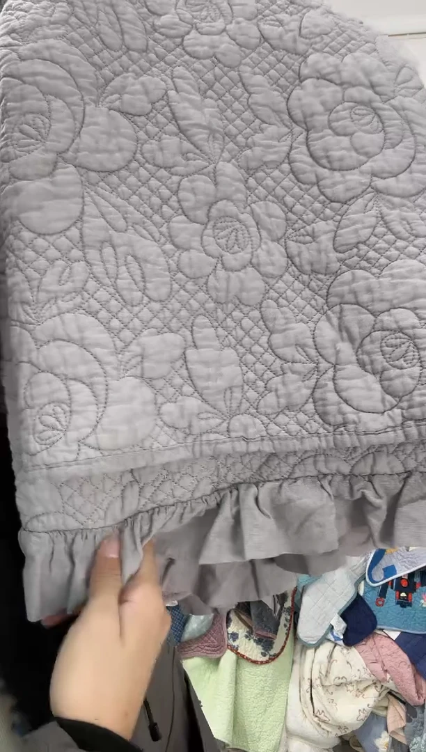 棉纯棉床盖17号明显瑕疵