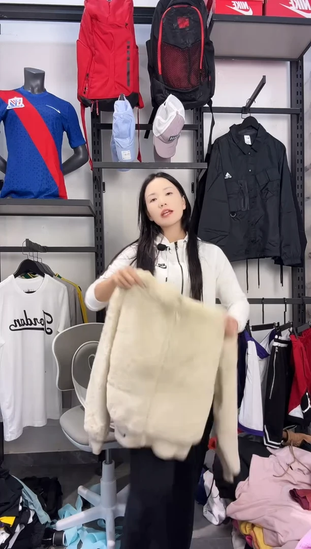 262编码 瑕疵款直播间过款为准 尺码XL