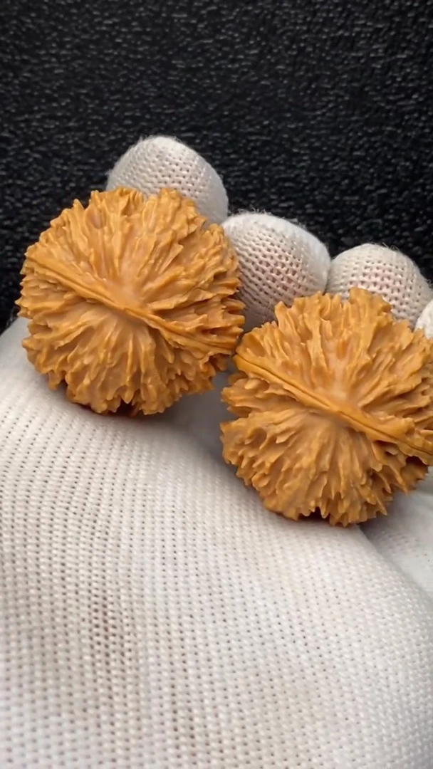 【闪购商品】文玩核桃把件小刺猬