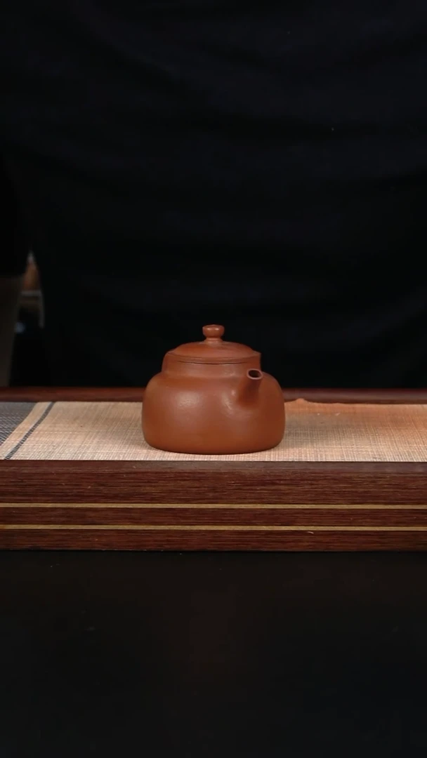 【闪购商品】紫砂茶壶底槽青 德韵