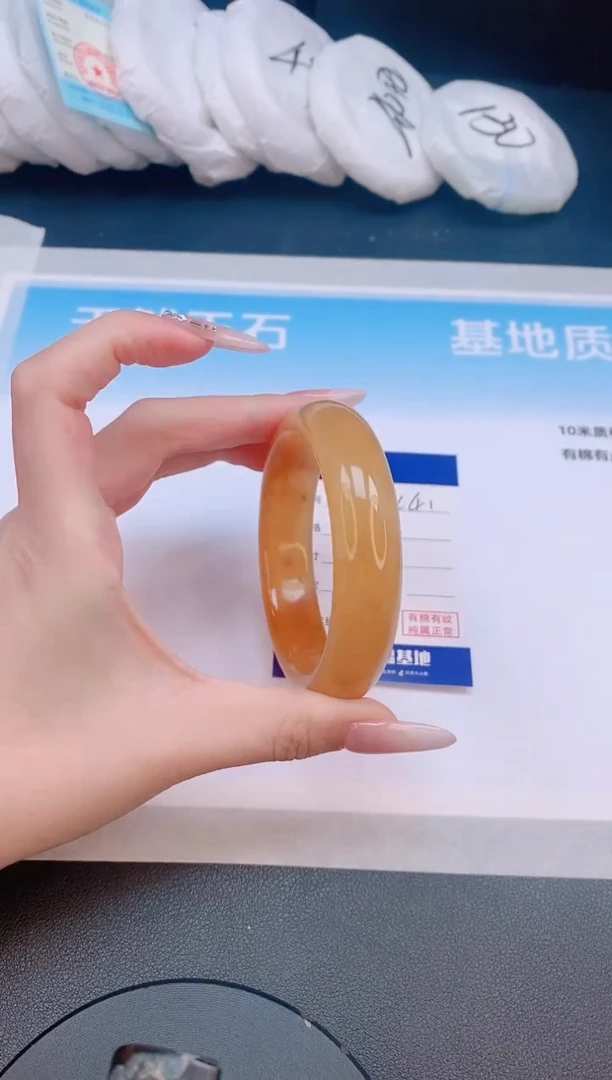 石英质玉手镯未镶嵌29L41-59