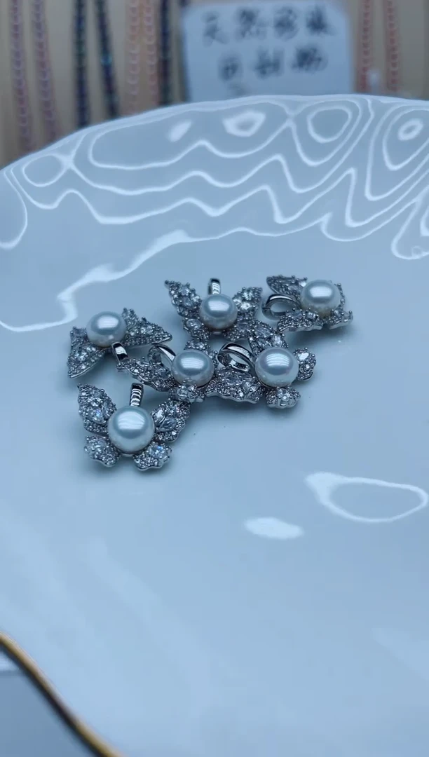 淡水珍珠未镶嵌颈饰吊坠多样性发其一