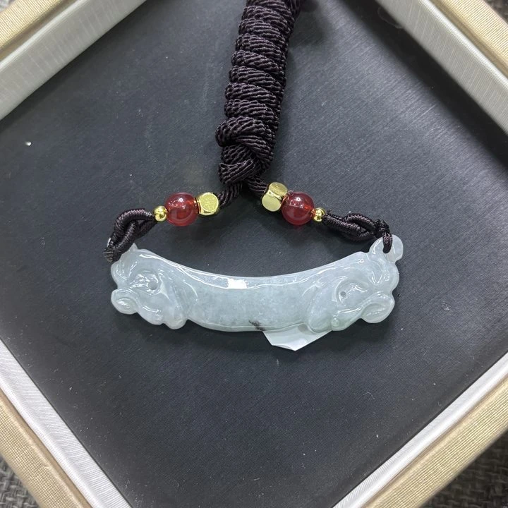 翡翠A货龙勾吊坠（拍一个发一个 多样性发货）-571952