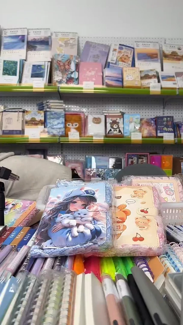 刘*D39   蕾丝磁扣本  2本