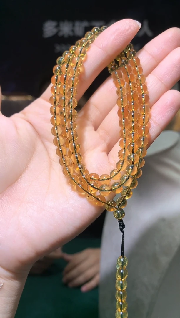 琥珀颈饰未镶嵌老王严选