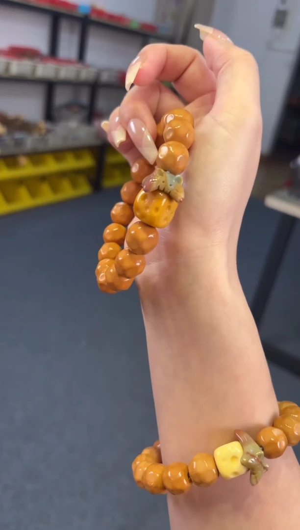 合金石英质玉（黄龙玉）手链12mm猴头奶酪黄龙玉趴趴猫单圈