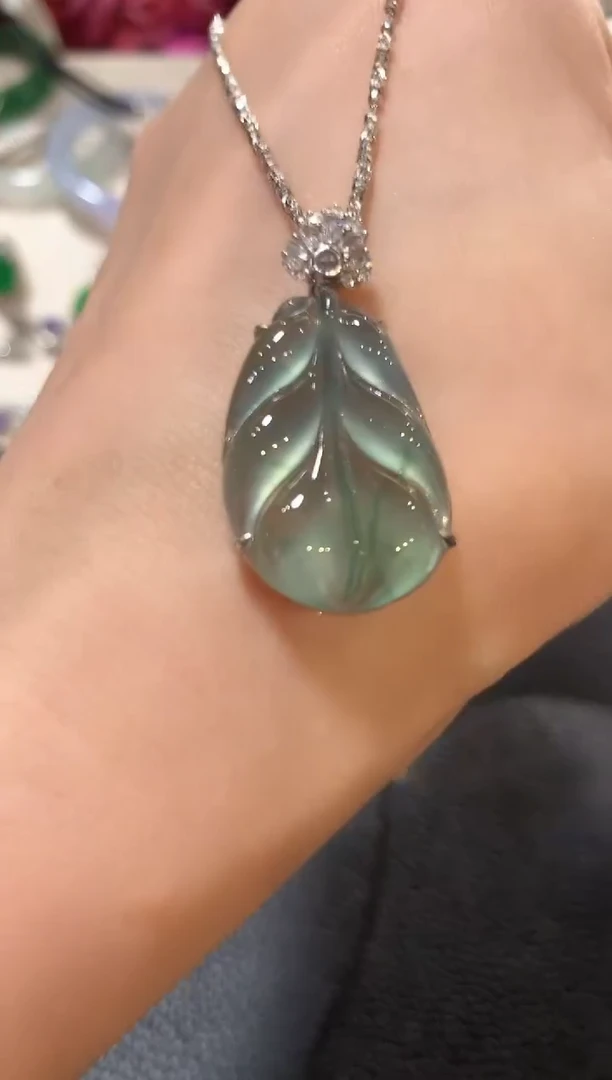 吊坠(不含链)18K金镶嵌翡翠n34