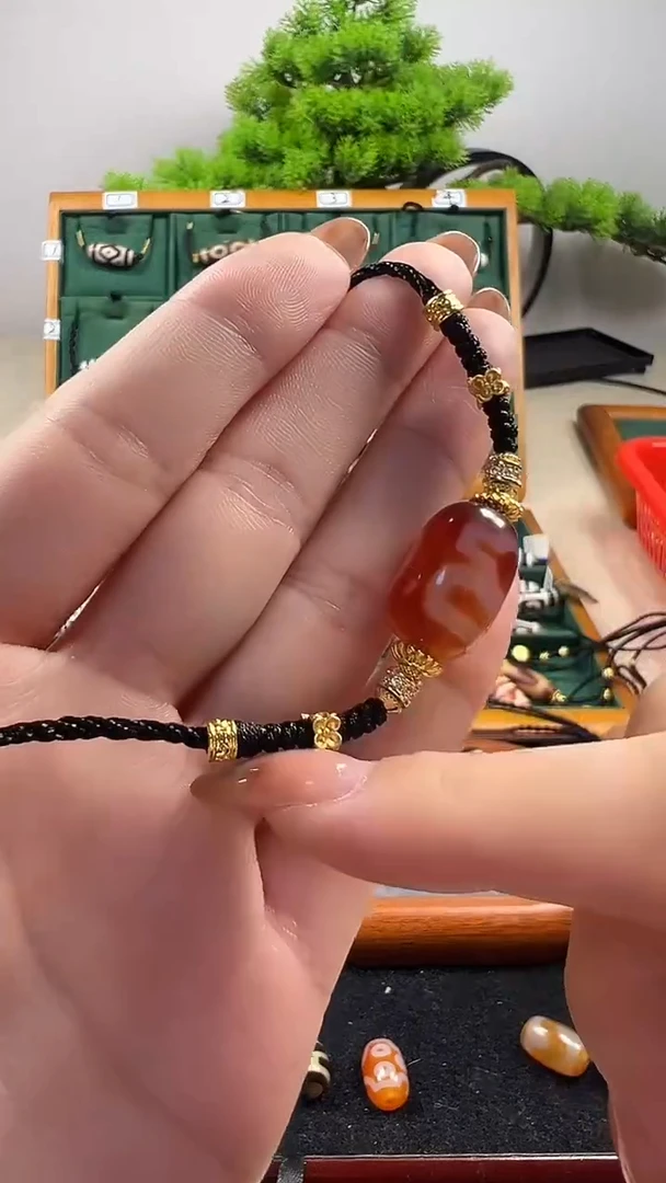 玛瑙/玉髓（覆膜）颈饰合金33（微瑕随机发货）