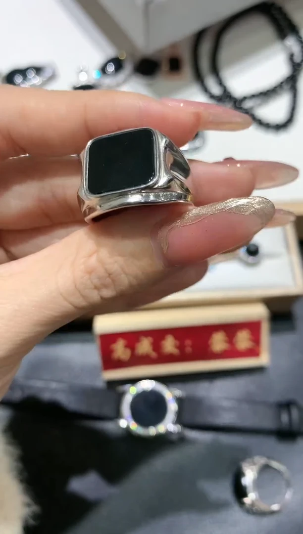 【闪购商品】翡翠吊坠(不含链)银S925镶嵌48多人多样性随机发货1件