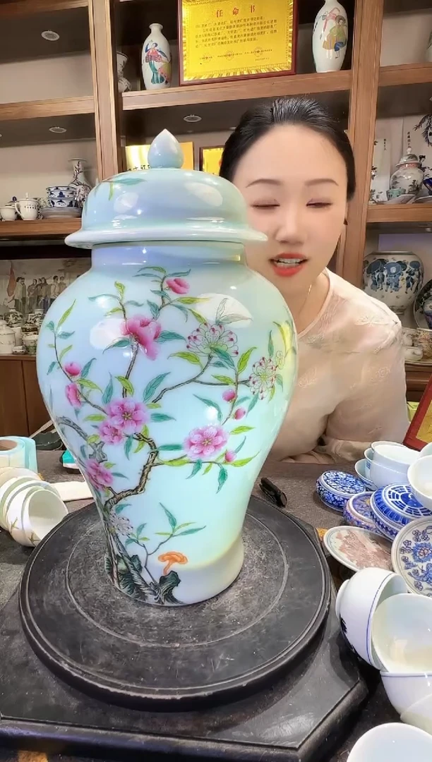 其他A099景德镇制陶瓷一件