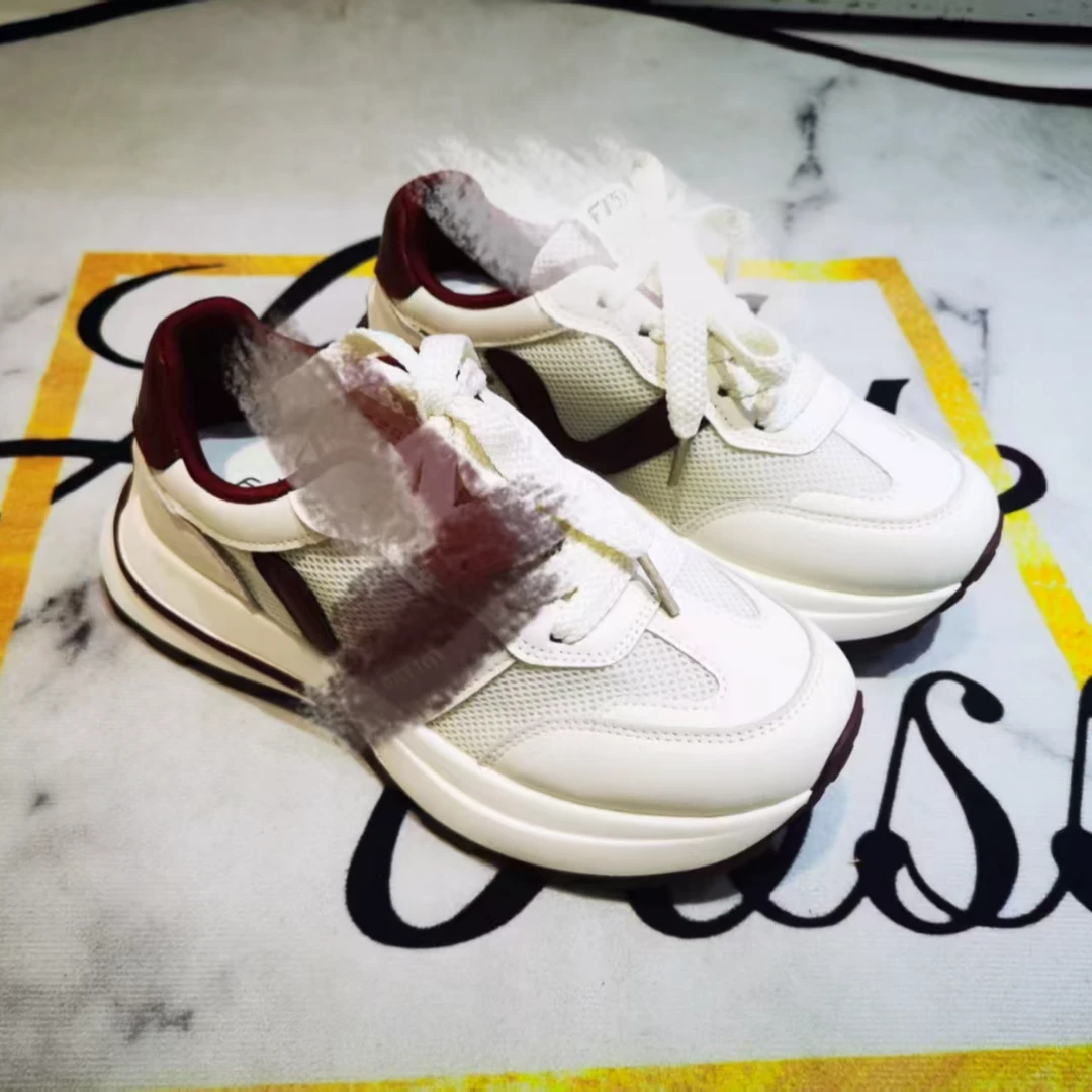 女款时尚百搭运动休闲鞋139-7春款上新