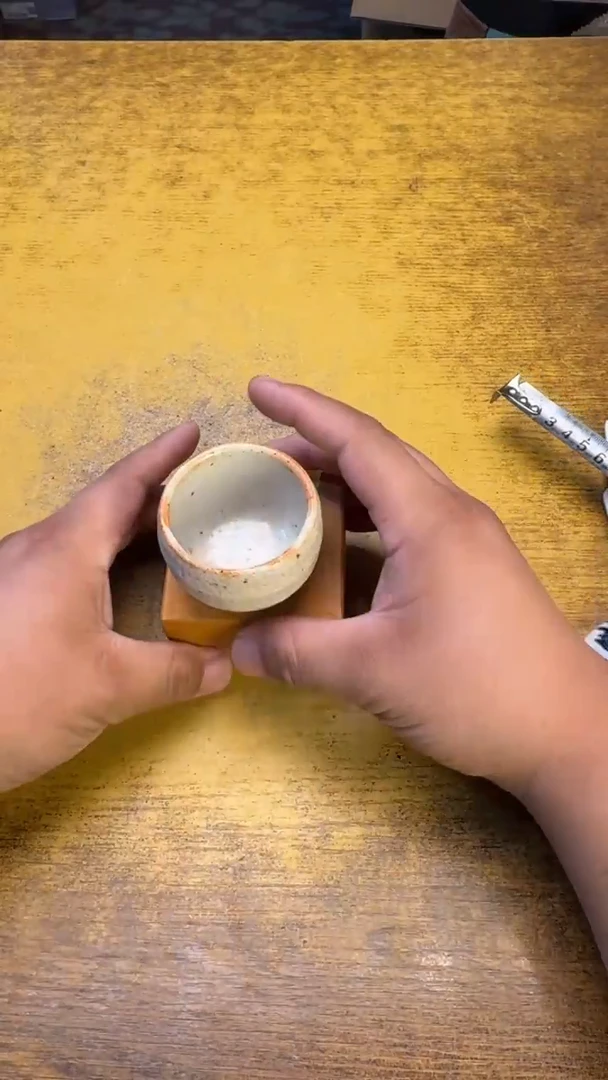 瓷器瓷器瑕疵破破82