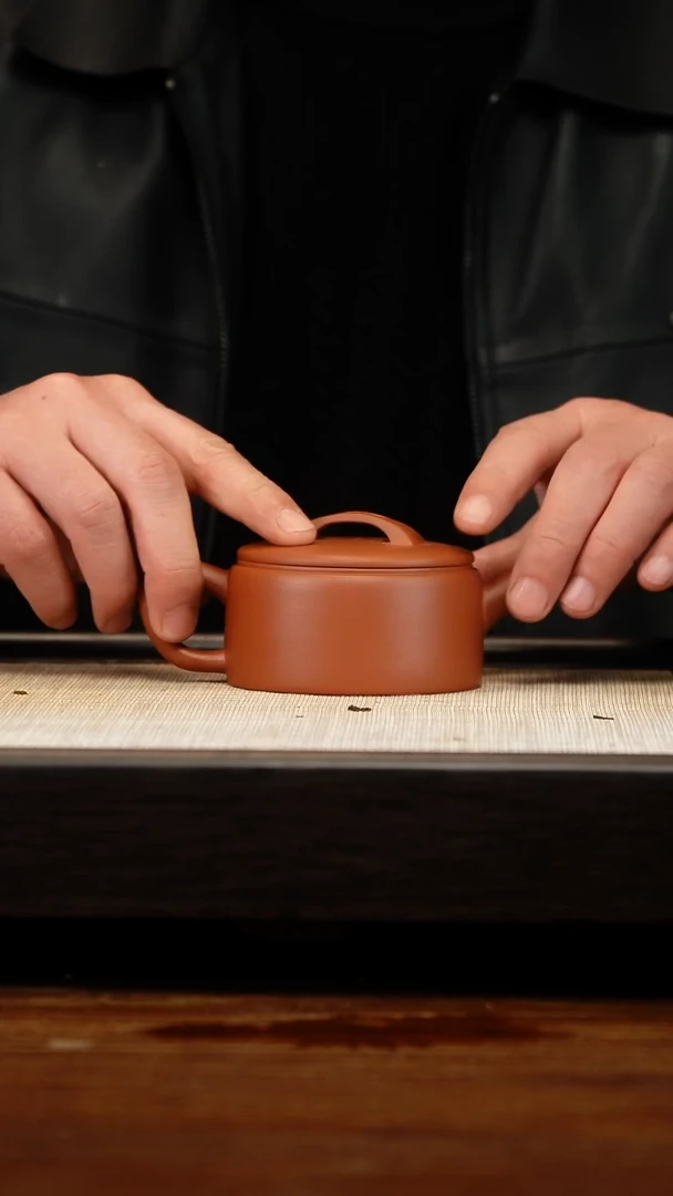 茶壶紫砂朱泥汉瓦