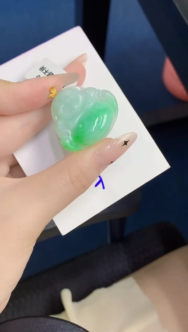 颈饰未镶嵌翡翠缅甸天然翡翠A货