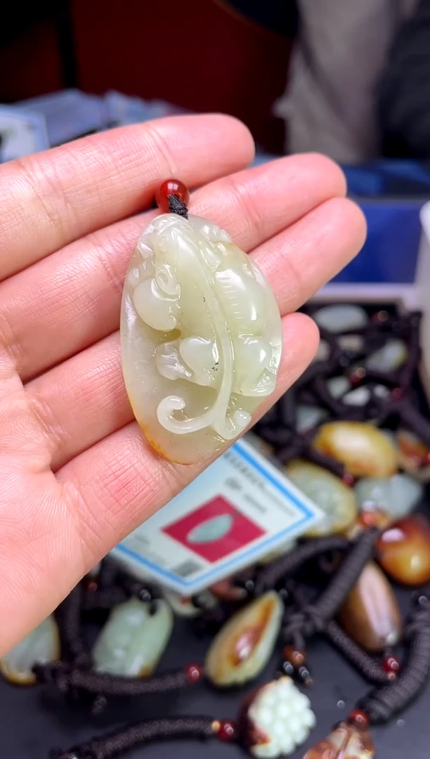 【闪购商品】和田玉颈饰未镶嵌123