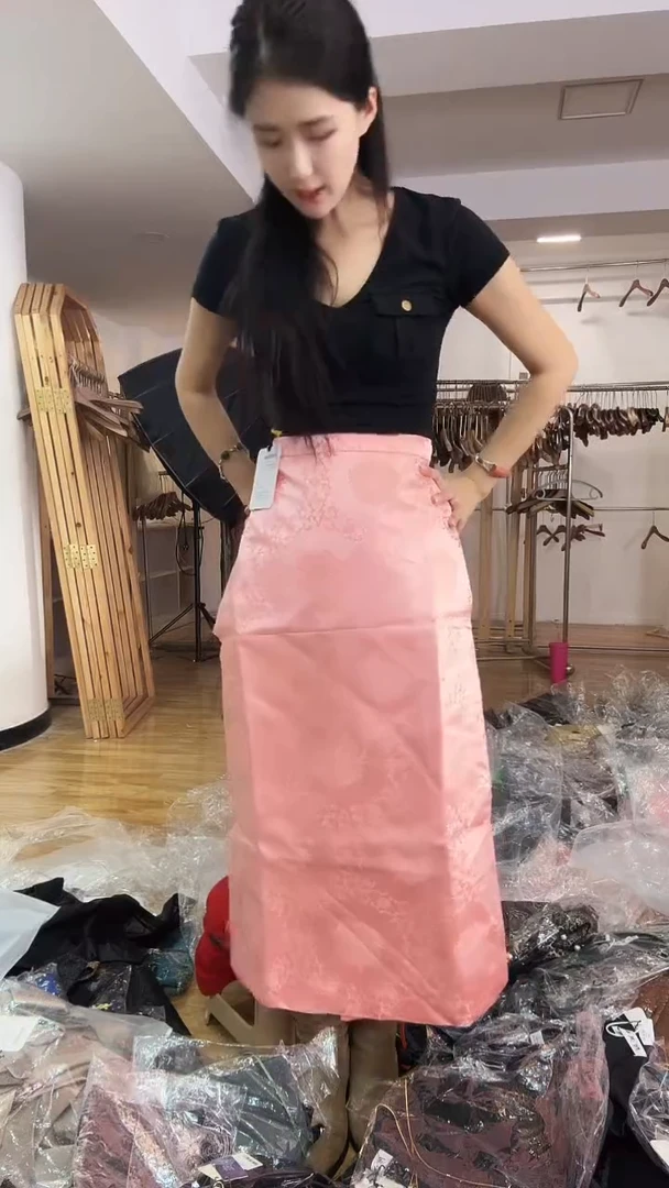 半身裙       L码        105-115斤