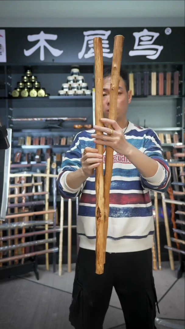 木星**纪手作木制雕刻品