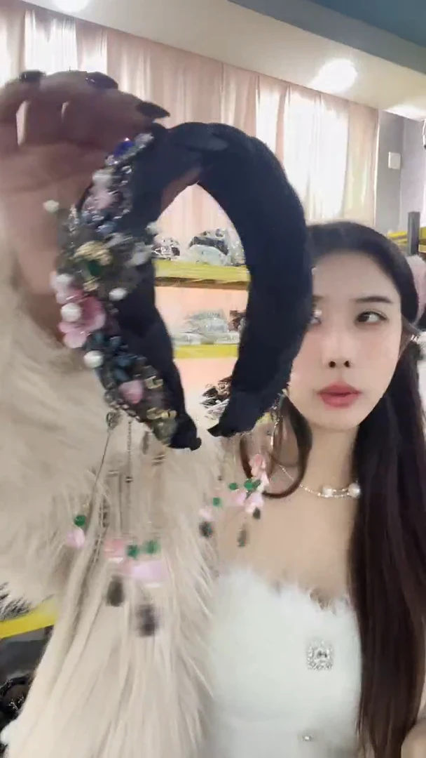 合金布艺蝶恋花发箍