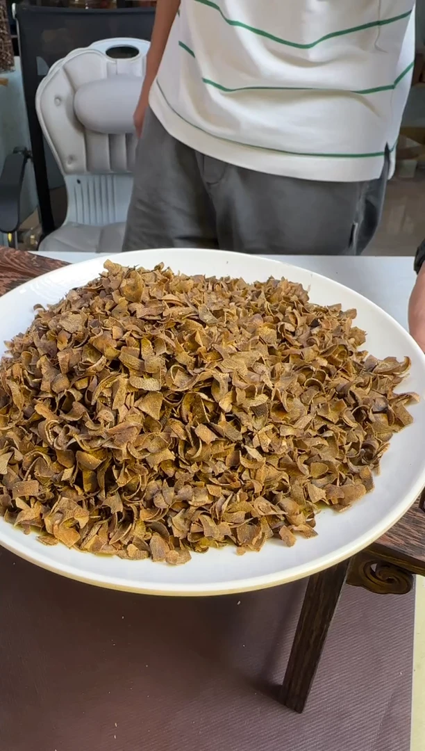 沉香沉香碎屑沉水浮海南绿棋千里香树心油切片30克装多样性发1