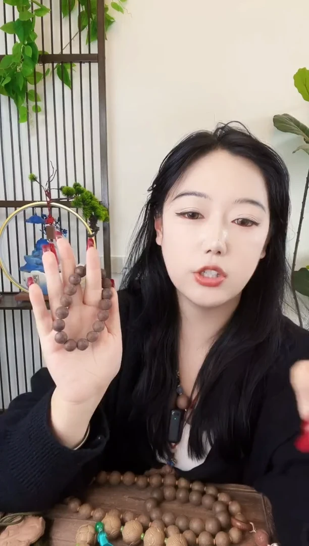 泥塑香身丸手串一个