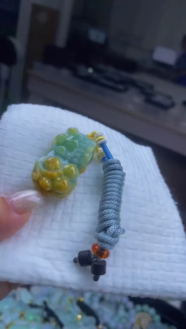 颈饰未镶嵌翡翠闪购000073