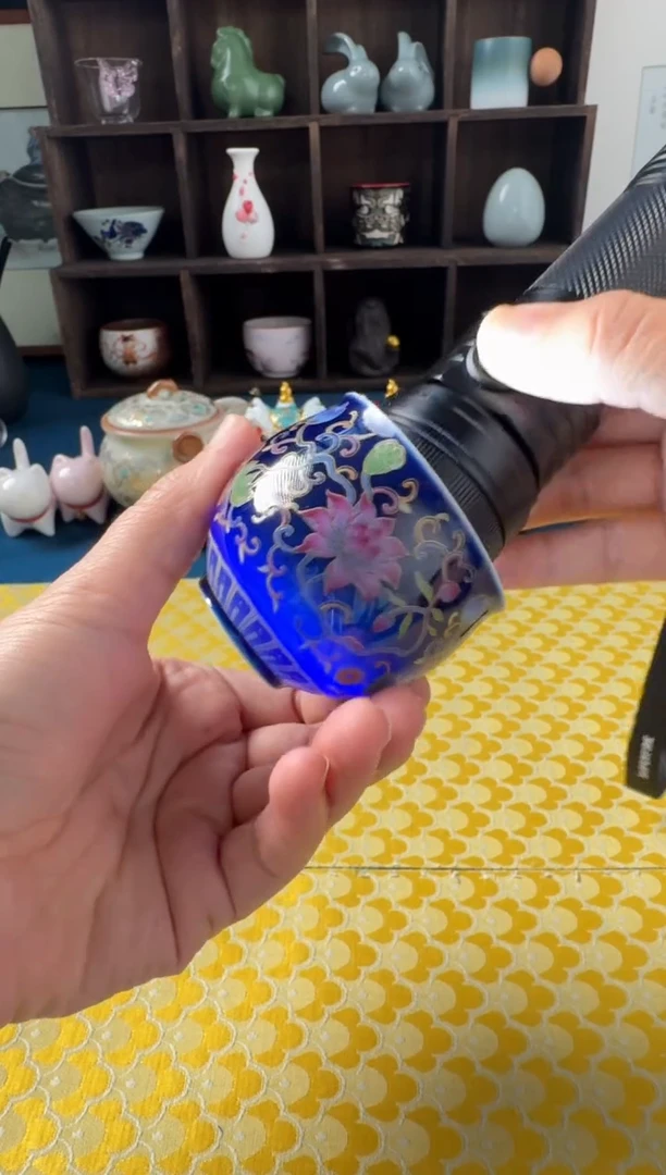 缠枝莲龙蛋杯缠枝莲龙蛋杯2只