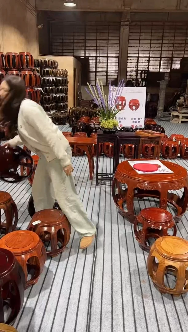 【闪购商品】花梨木类凳子亚花梨酸枝色大号鼓凳