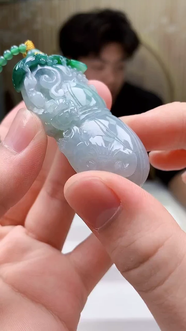 未镶嵌定制翡翠5145bb-毛货挂件52赠珠链