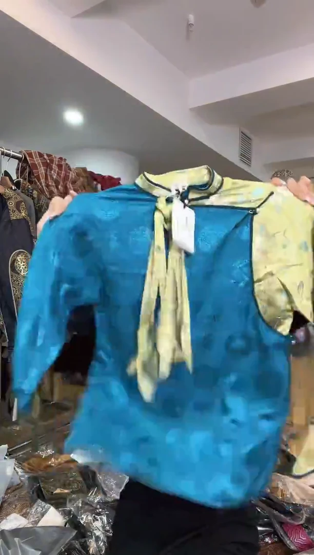 M码       115斤  衬衣