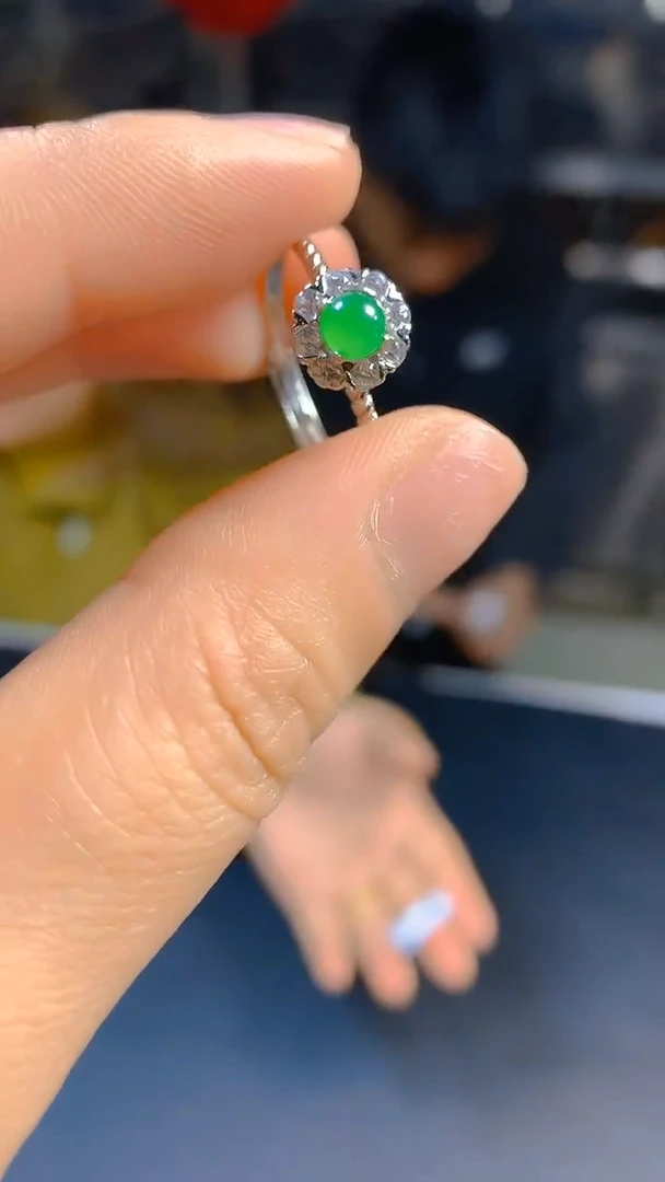【闪购商品】翡翠戒指未镶嵌0129022169