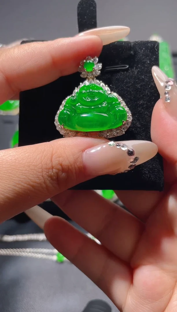 【闪购商品】翡翠颈饰银S925镶嵌天然A货翡翠