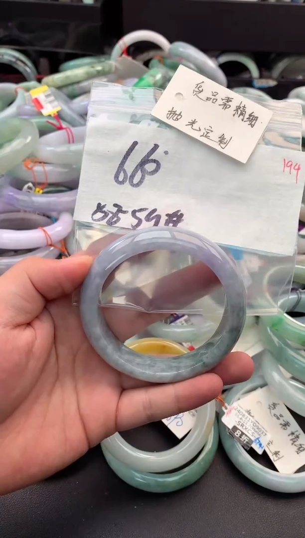 【闪购商品】定制翡翠未镶嵌毛货需精细抛光+多人