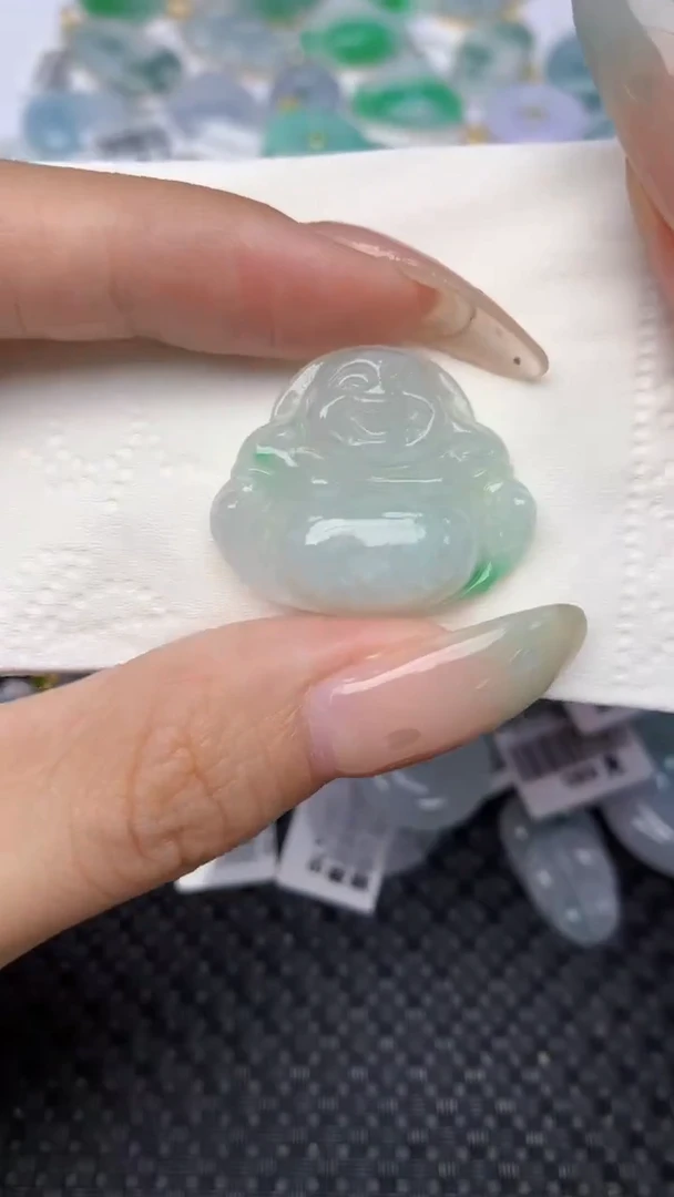 翡翠未镶嵌颈饰天然缅甸翡翠a货