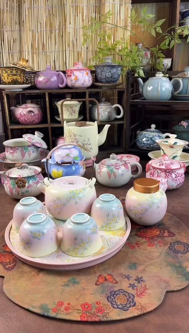 1壶4杯1个茶盘1个茶叶罐