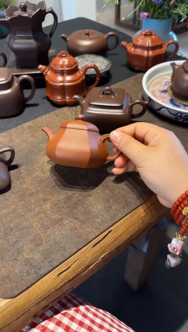 茶壶紫砂金玉满堂