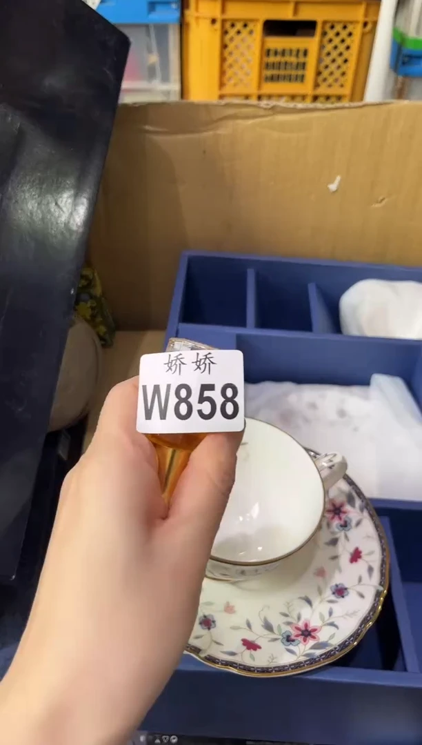 瓷片遇***芳858定向 遇见辰芳芳