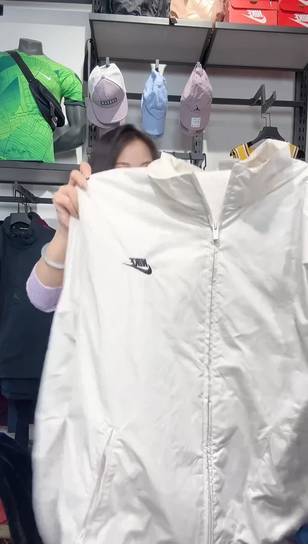 1134   编码 瑕疵款直播间过款为准 尺码 XL180